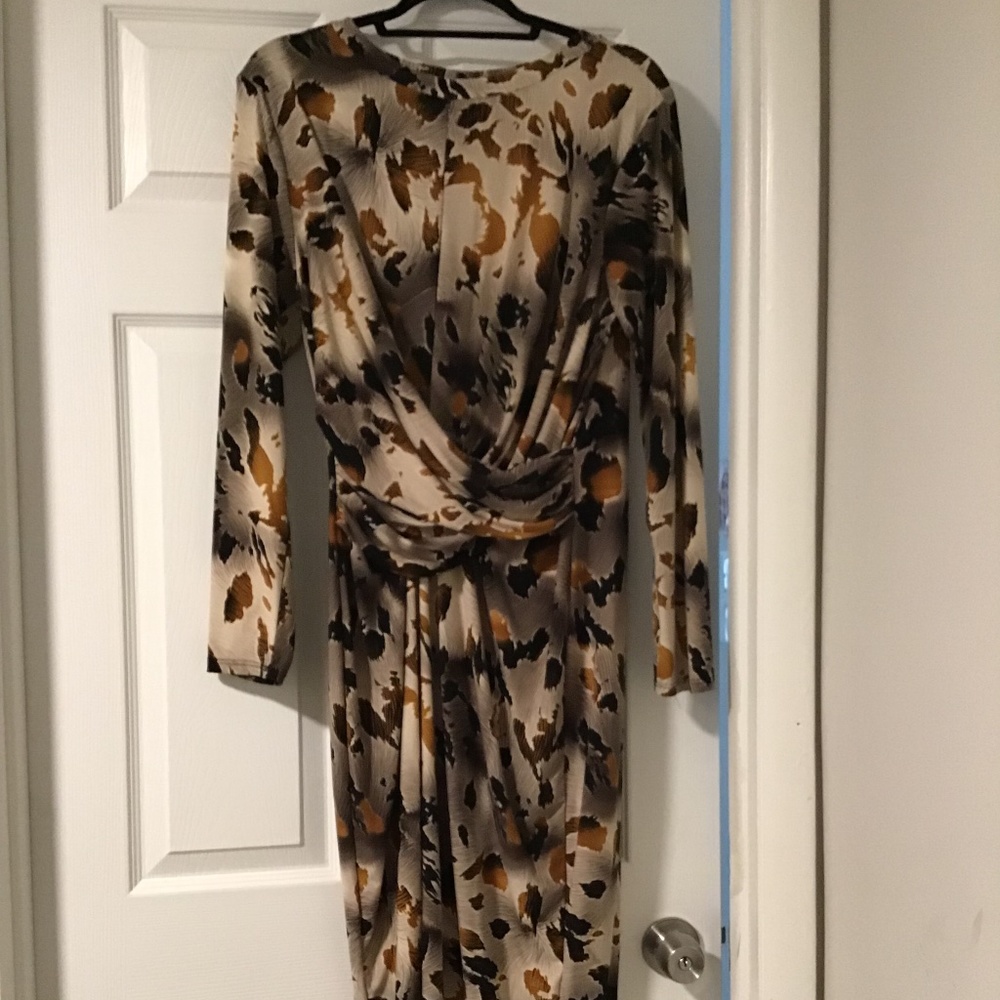 Plus! New! Body Con Midi Dress - Perfect for Fall!